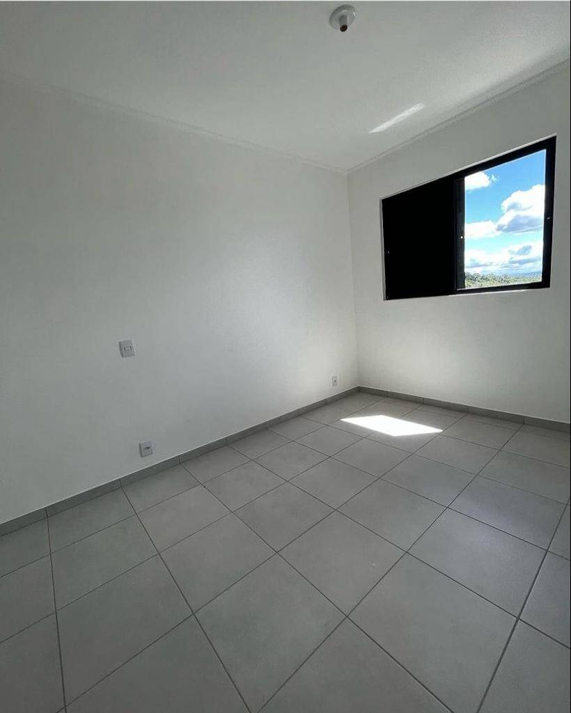 Apartamento à venda com 2 quartos, 62m² - Foto 8