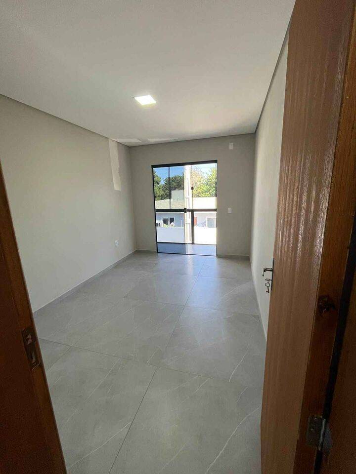 Apartamento à venda com 2 quartos, 75m² - Foto 8