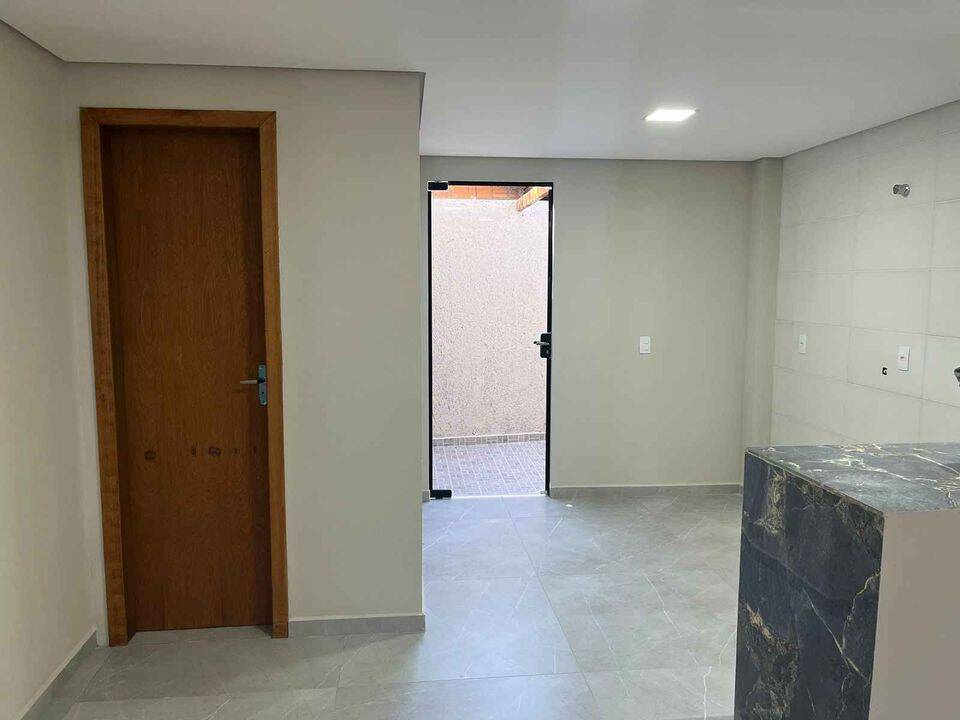 Apartamento à venda com 2 quartos, 75m² - Foto 5