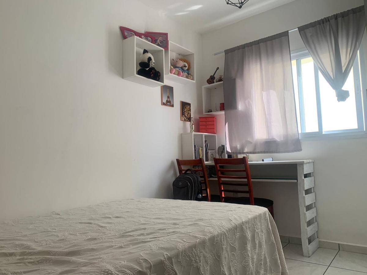 Apartamento à venda com 2 quartos, 70m² - Foto 11