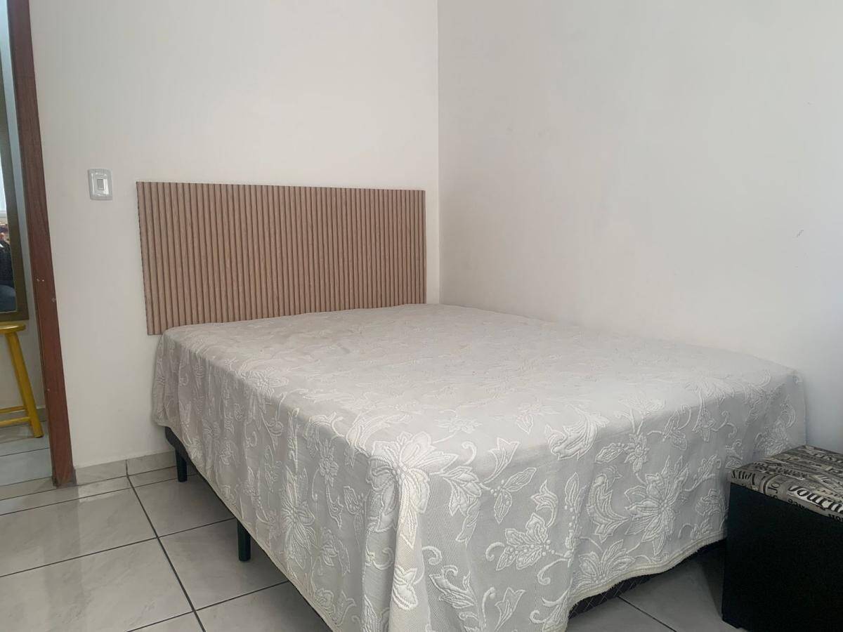 Apartamento à venda com 2 quartos, 70m² - Foto 12