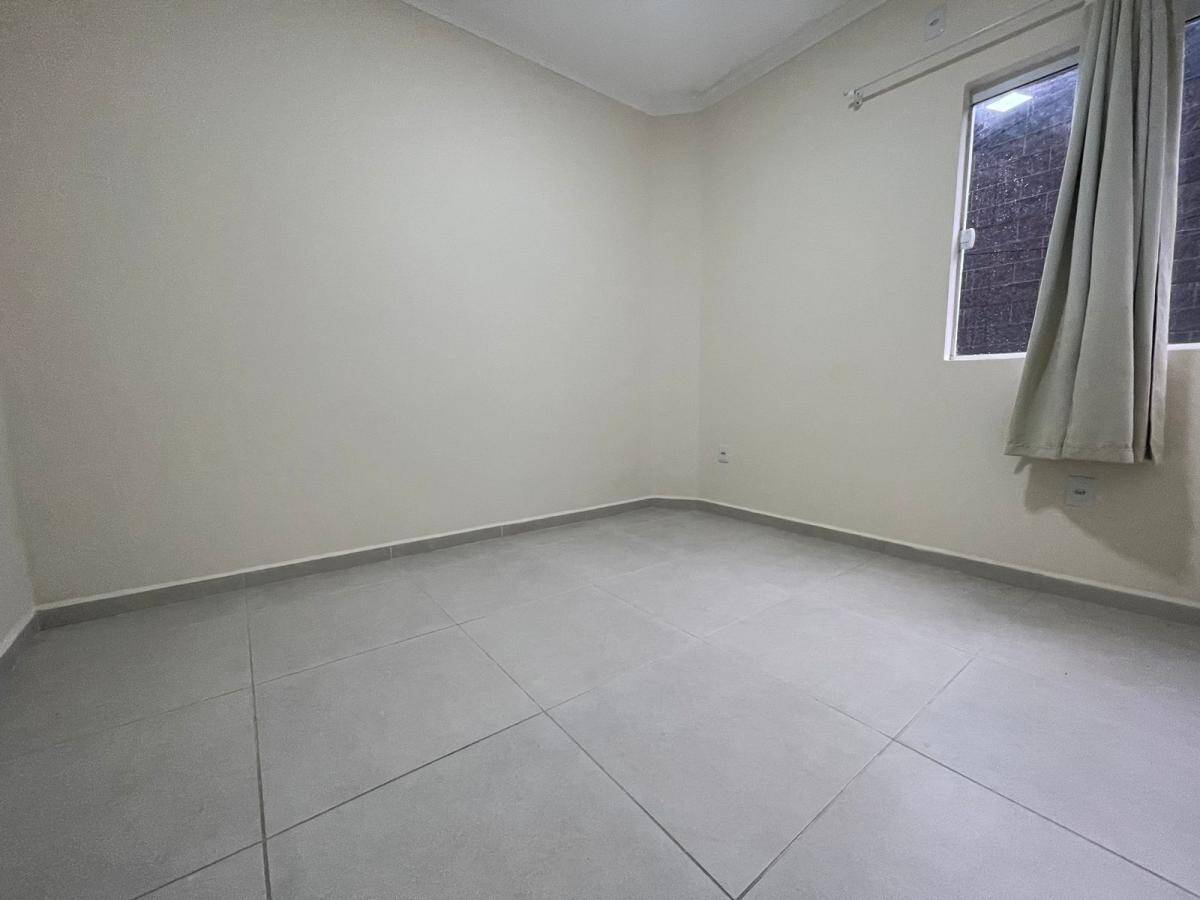 Apartamento à venda com 2 quartos, 55m² - Foto 4