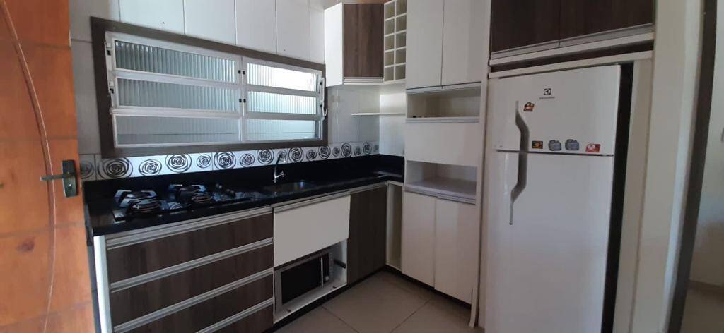 Casa à venda com 3 quartos, 750m² - Foto 8