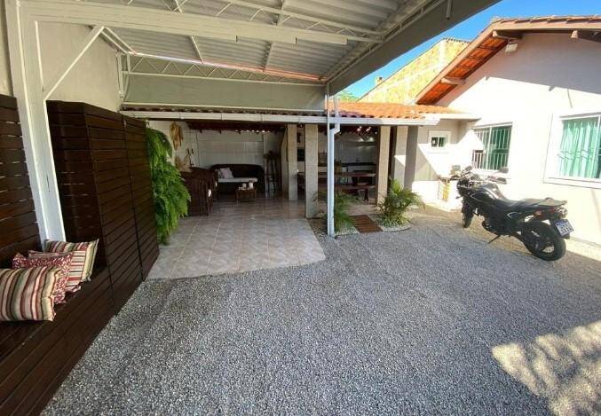 Casa à venda com 3 quartos, 180m² - Foto 9