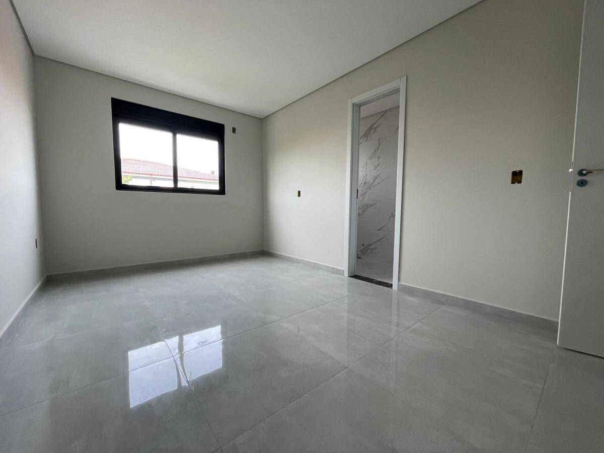 Casa à venda com 3 quartos, 150m² - Foto 15