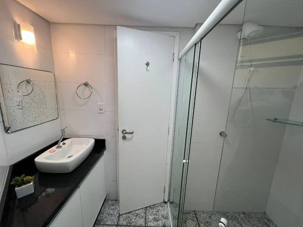 Apartamento à venda com 2 quartos, 73m² - Foto 11