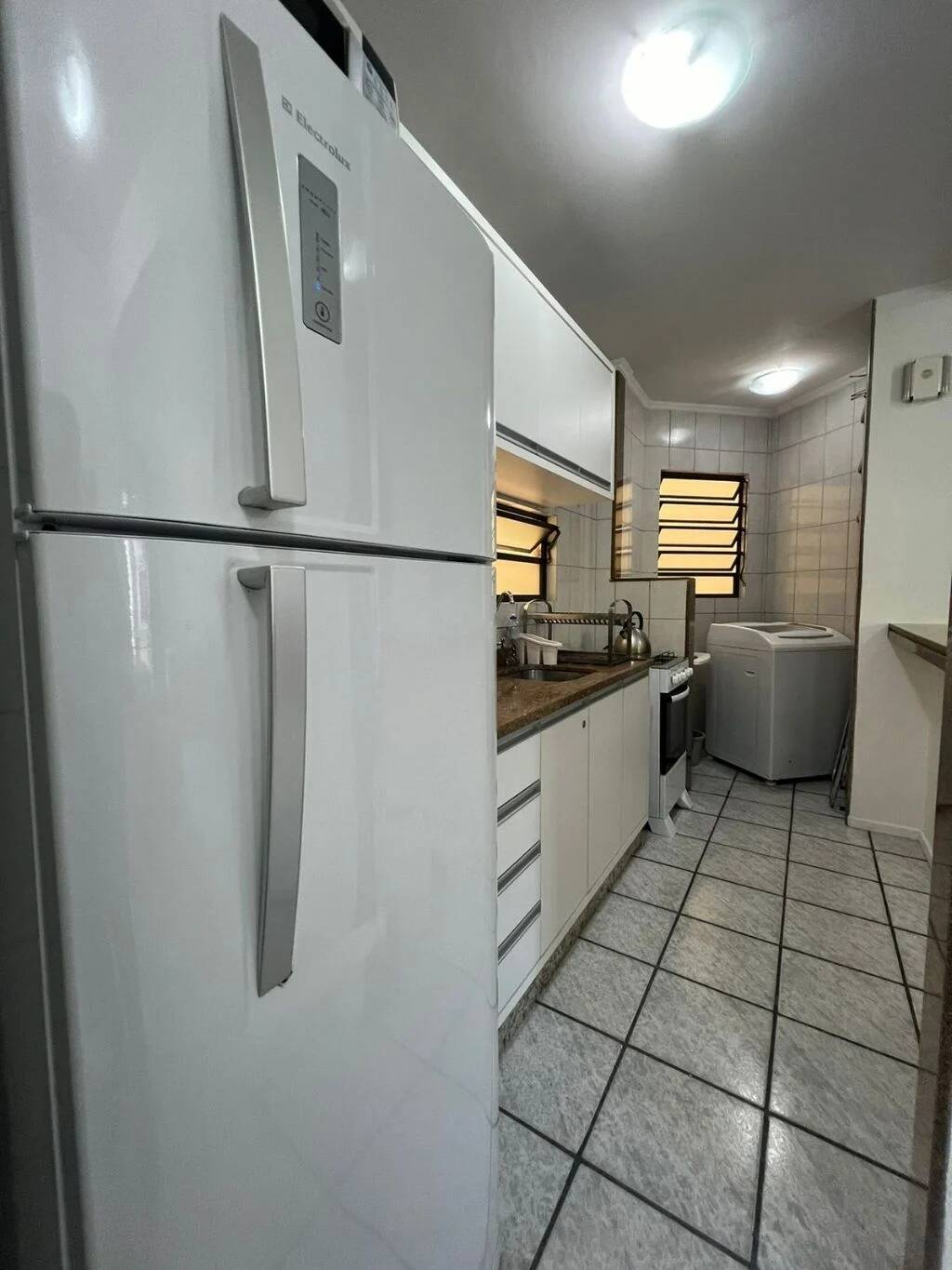 Apartamento à venda com 2 quartos, 73m² - Foto 6