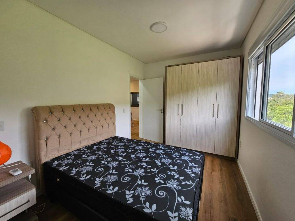 Apartamento à venda com 2 quartos, 72m² - Foto 5