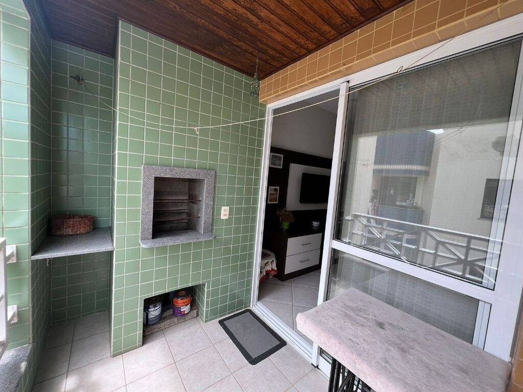 Apartamento à venda com 2 quartos, 73m² - Foto 11