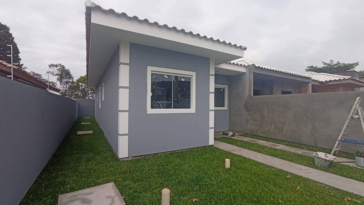 Casa à venda com 3 quartos, 80m² - Foto 2