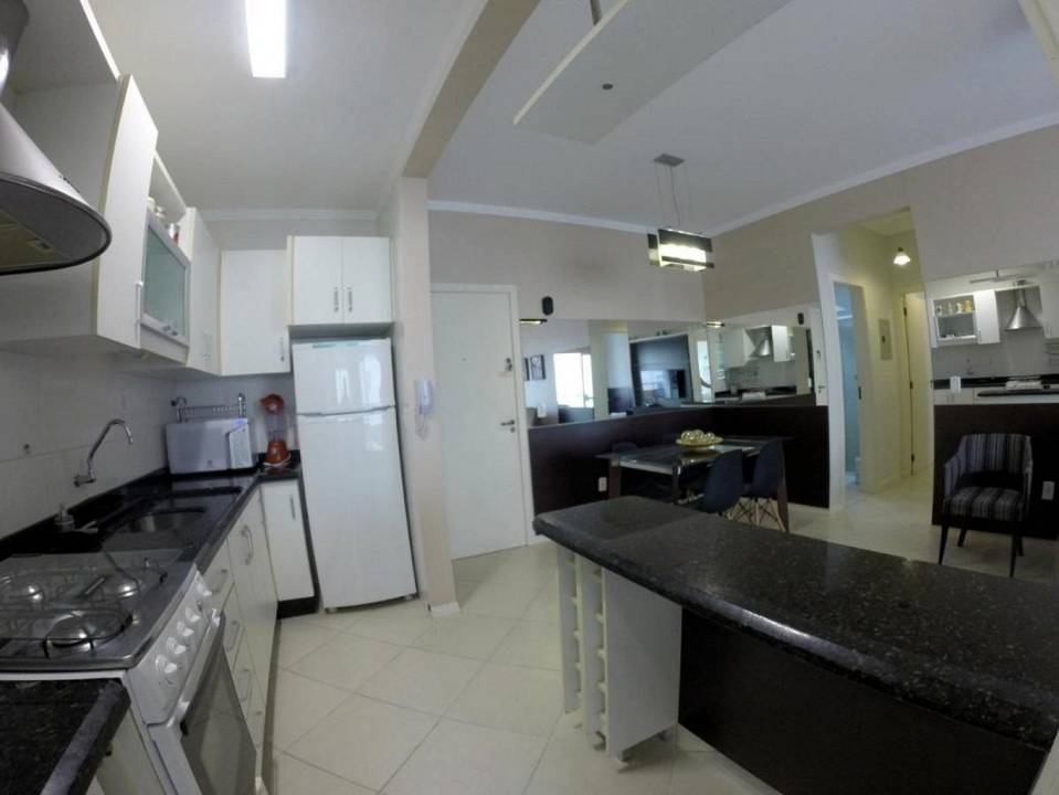 Apartamento à venda com 2 quartos, 85m² - Foto 8