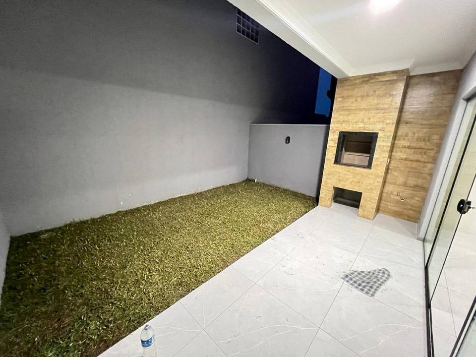 Casa à venda com 2 quartos, 110m² - Foto 9