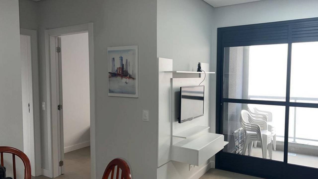 Apartamento à venda com 2 quartos, 65m² - Foto 17