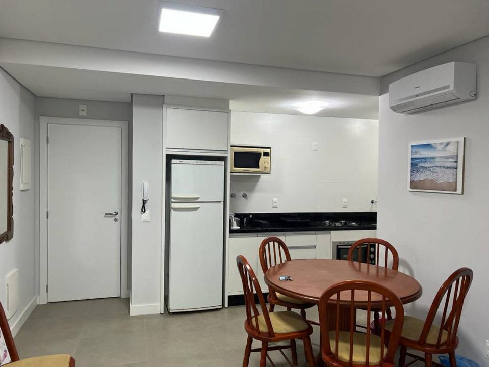 Apartamento à venda com 2 quartos, 65m² - Foto 6