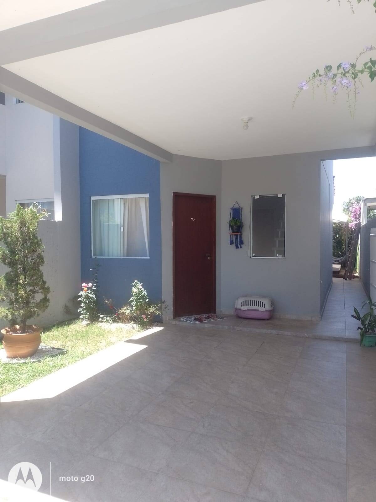 Casa à venda com 2 quartos, 100m² - Foto 1