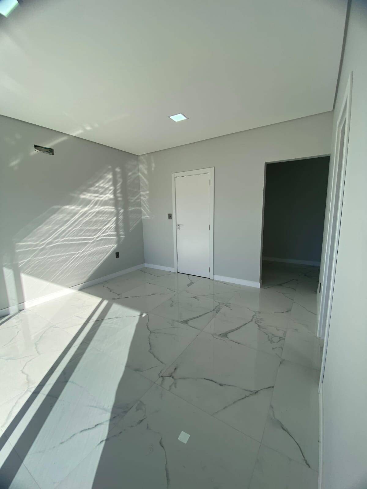 Casa à venda com 3 quartos, 300m² - Foto 31