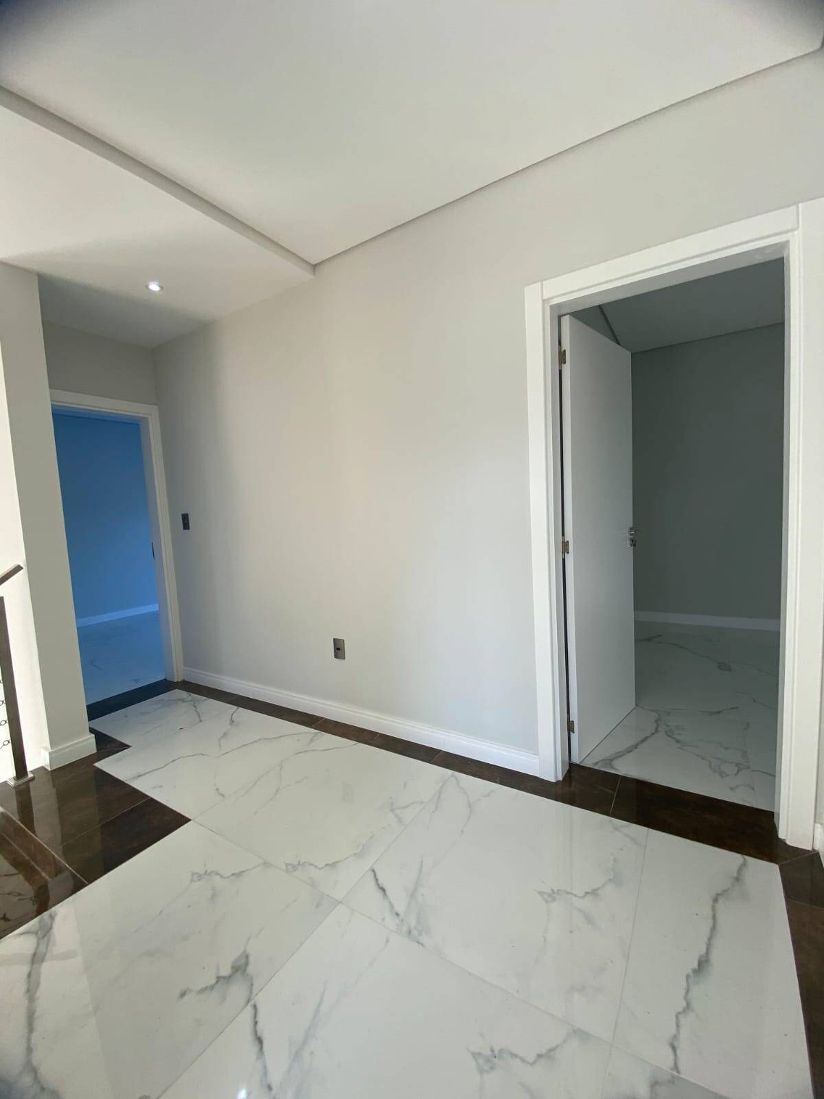 Casa à venda com 3 quartos, 300m² - Foto 38