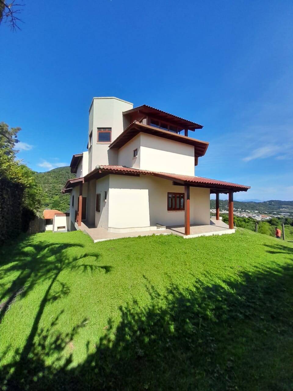 Casa à venda com 4 quartos, 450m² - Foto 4