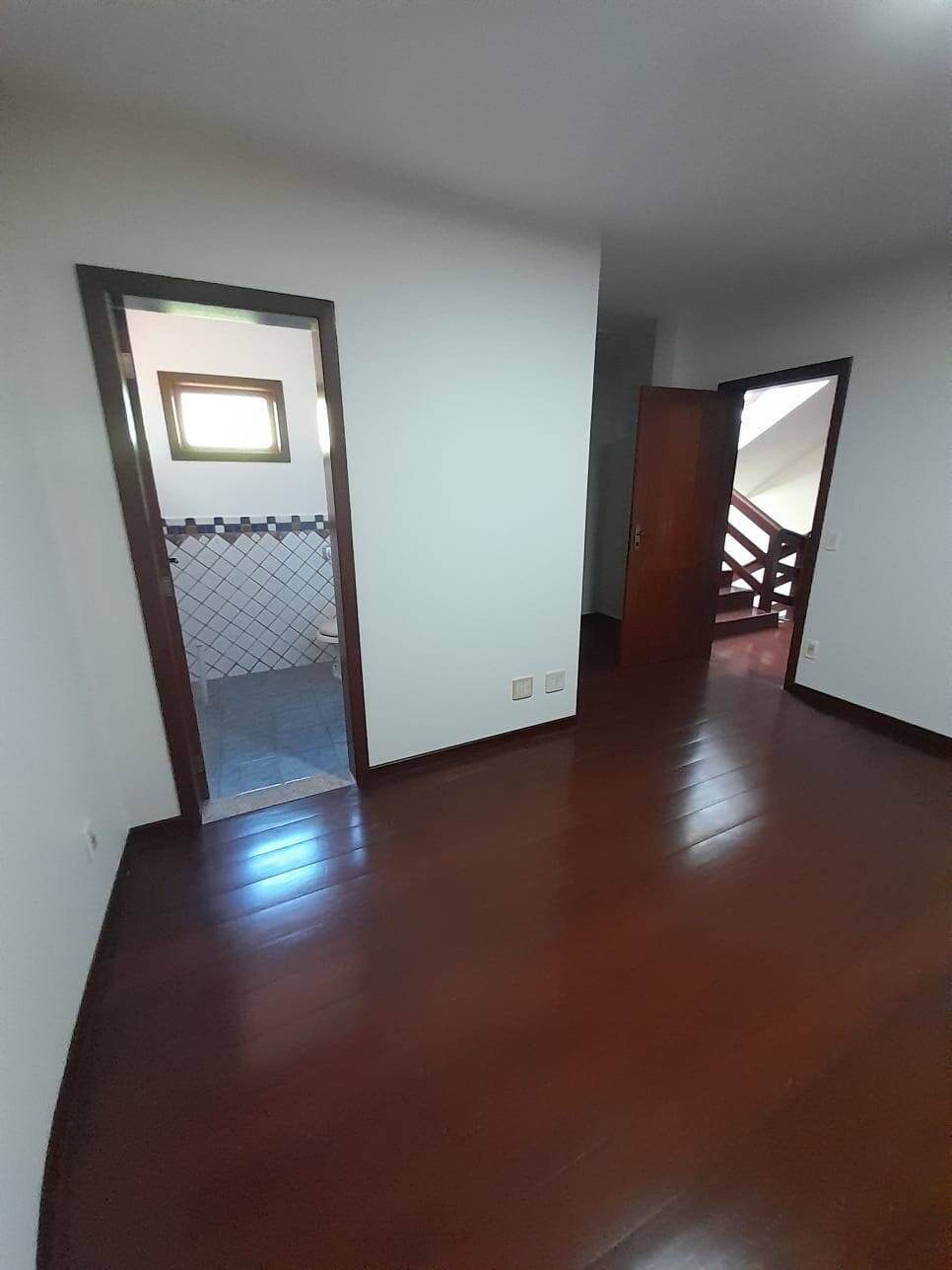 Casa à venda com 4 quartos, 450m² - Foto 23