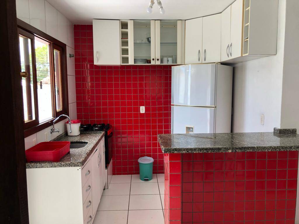 Casa à venda com 3 quartos, 100m² - Foto 5