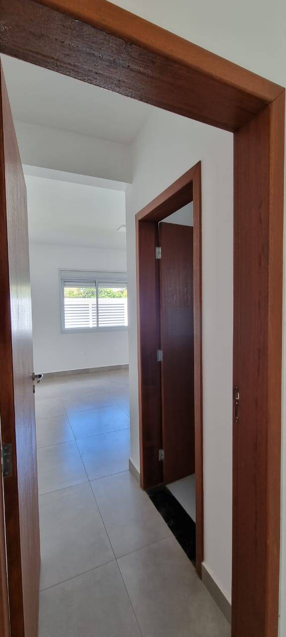 Casa à venda com 3 quartos, 90m² - Foto 20