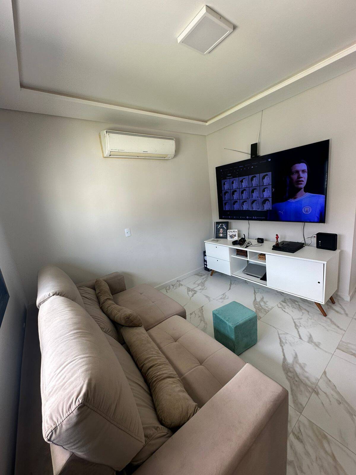 Casa à venda com 3 quartos, 90m² - Foto 7