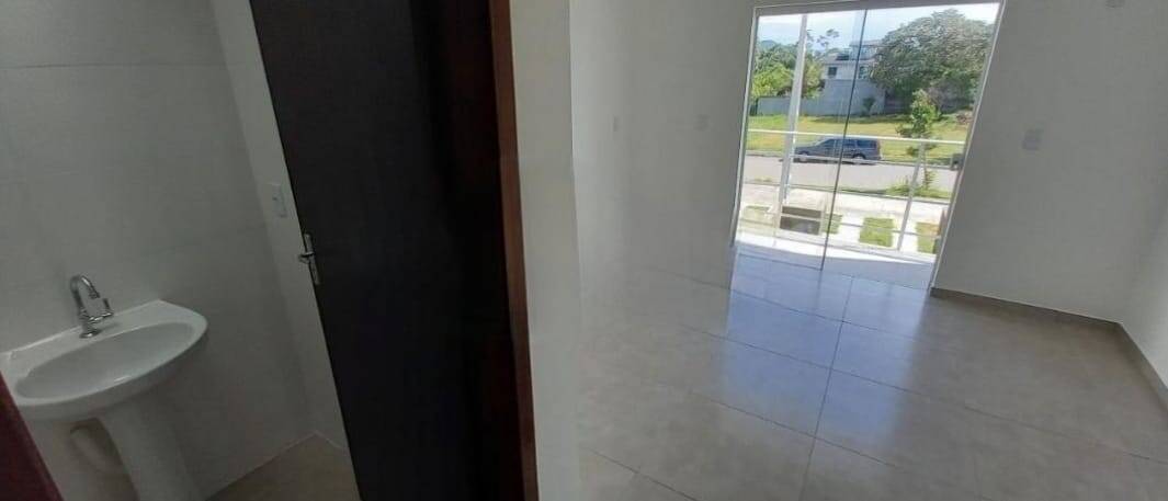 Casa à venda com 2 quartos, 92m² - Foto 7