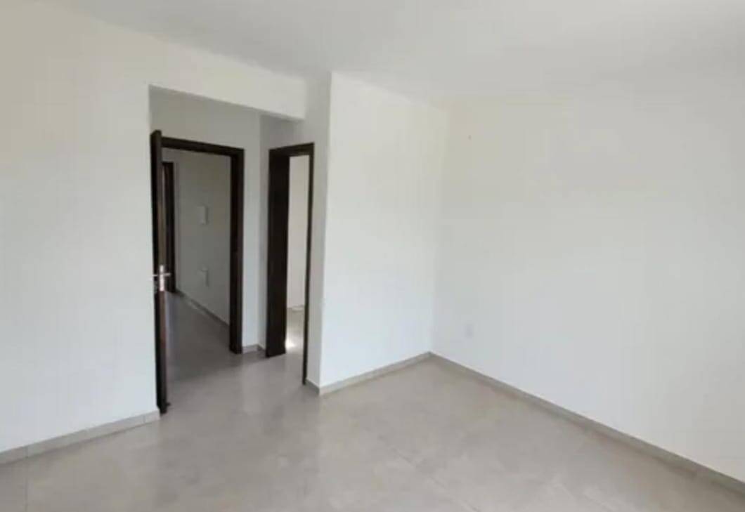 Casa à venda com 2 quartos, 92m² - Foto 11