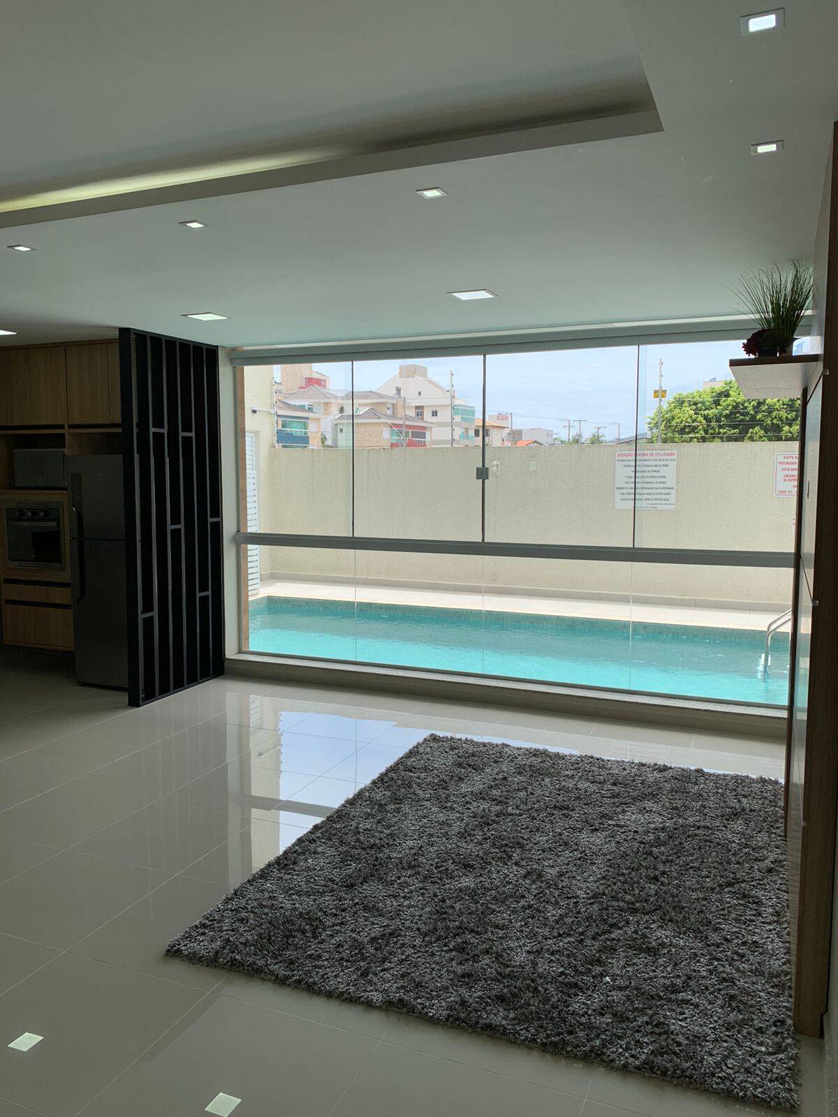 Apartamento à venda com 2 quartos, 57m² - Foto 4