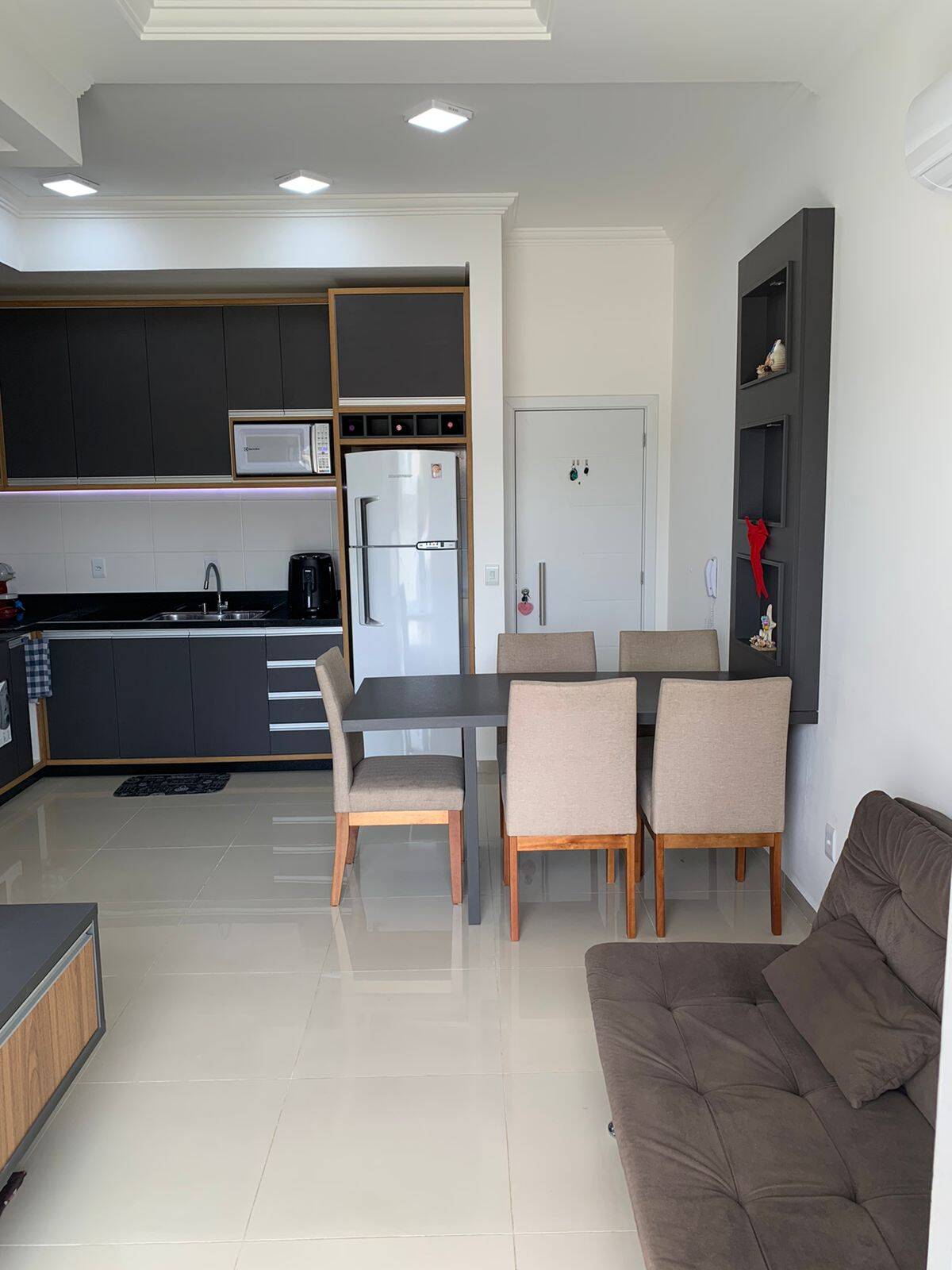 Apartamento à venda com 2 quartos, 57m² - Foto 23